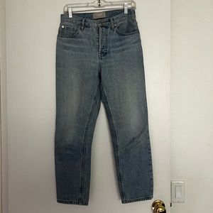 Everlane 90’s Cheeky Jean in Vintage Sunbleached Blue